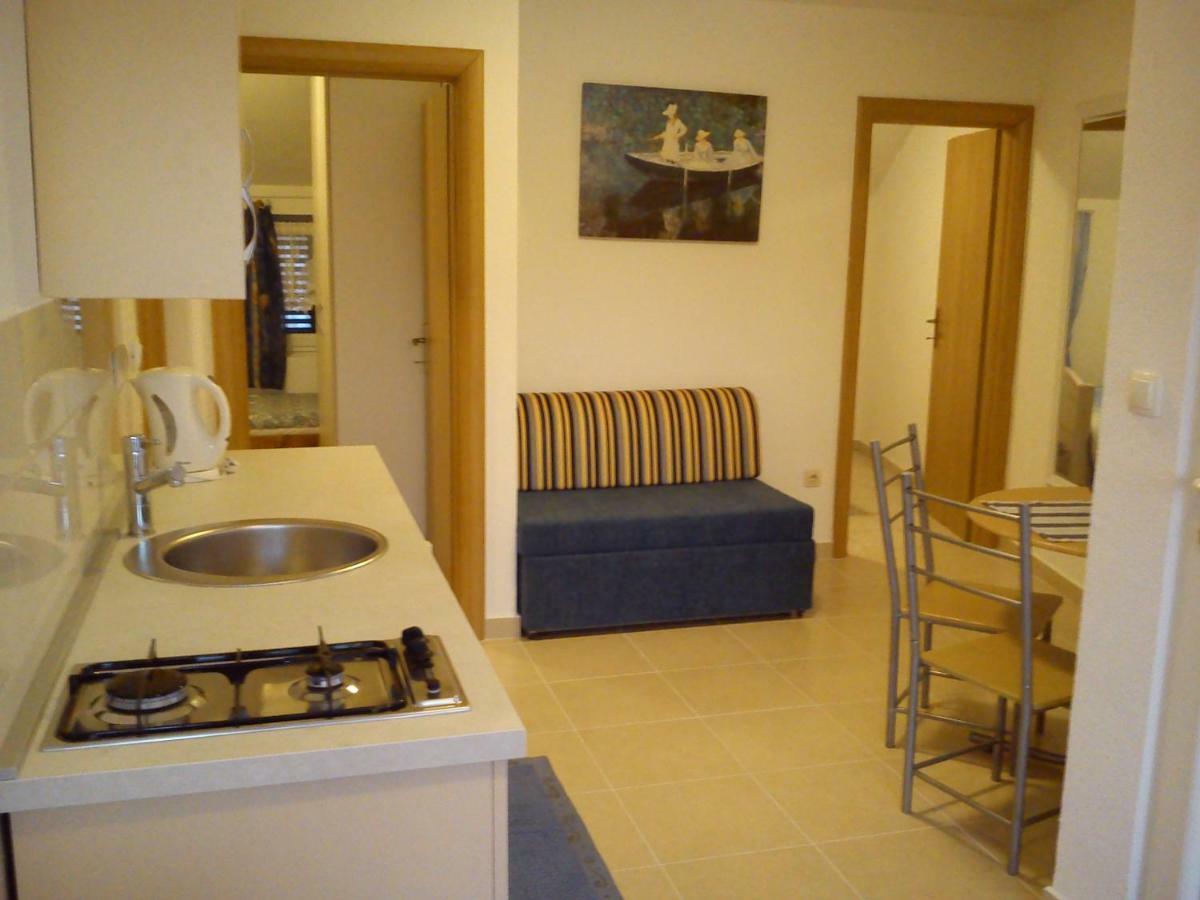 Volat Apartments Betina  Esterno foto